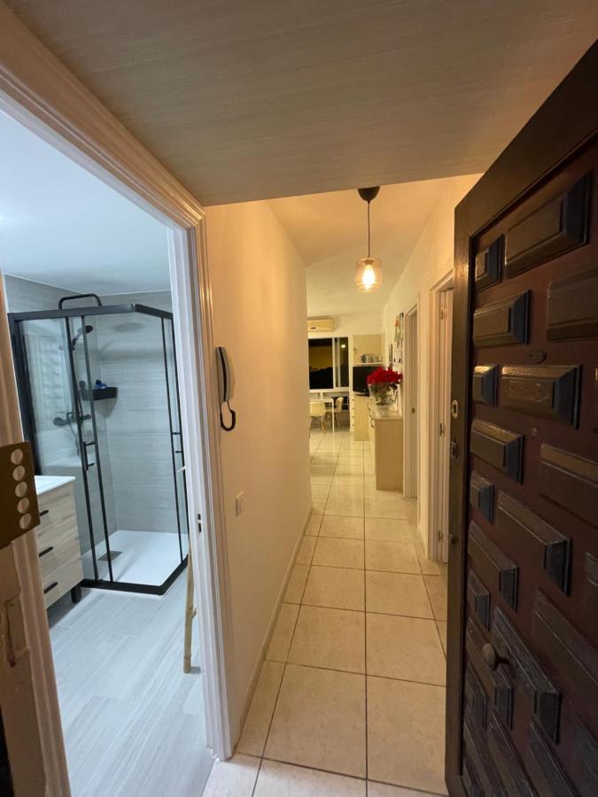 Apartamento Los Cisnes เบนัลมาเดนา ภายนอก รูปภาพ