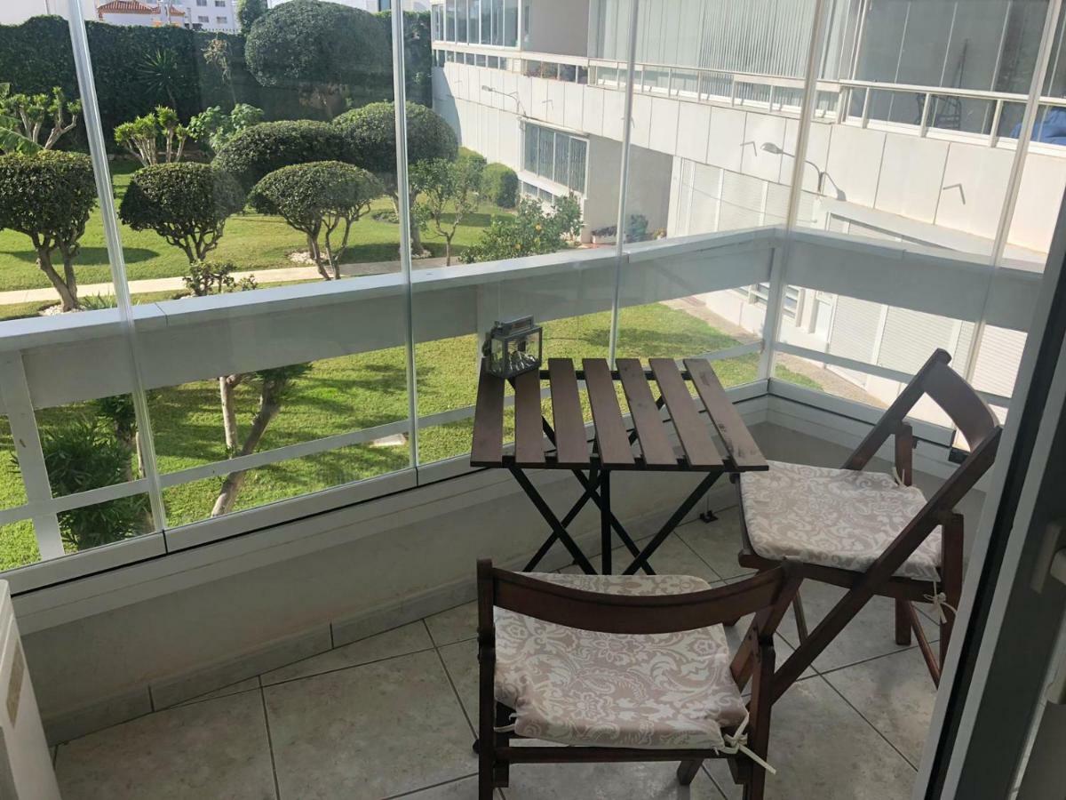 Apartamento Los Cisnes เบนัลมาเดนา ภายนอก รูปภาพ